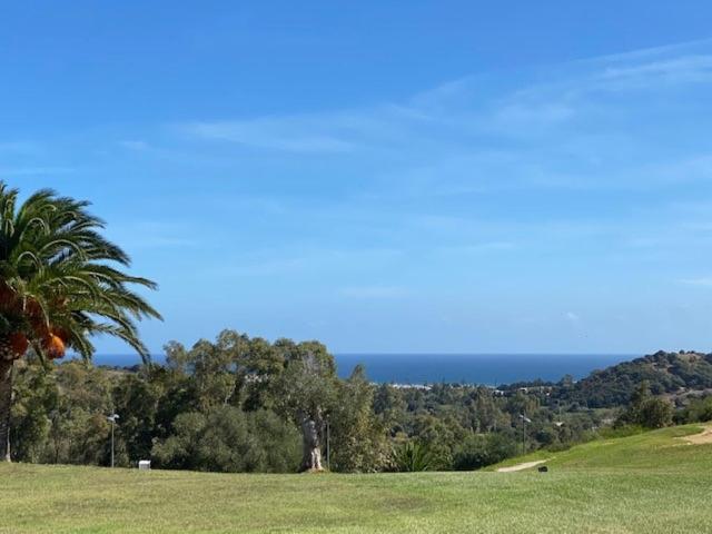 Buenas Noches Palmsea Marbella-Estepona מראה חיצוני תמונה