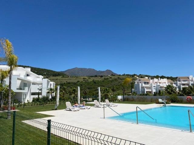 Buenas Noches Palmsea Marbella-Estepona מראה חיצוני תמונה