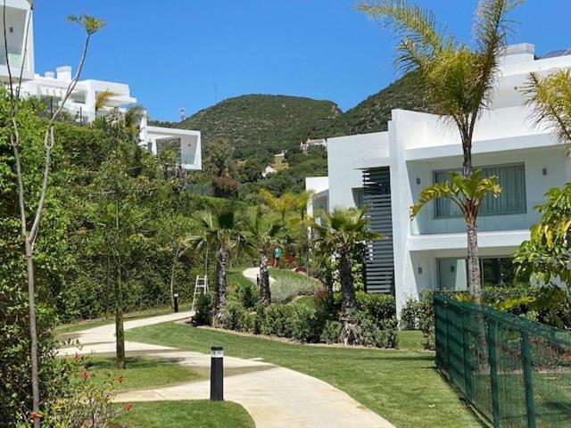 Buenas Noches Palmsea Marbella-Estepona מראה חיצוני תמונה